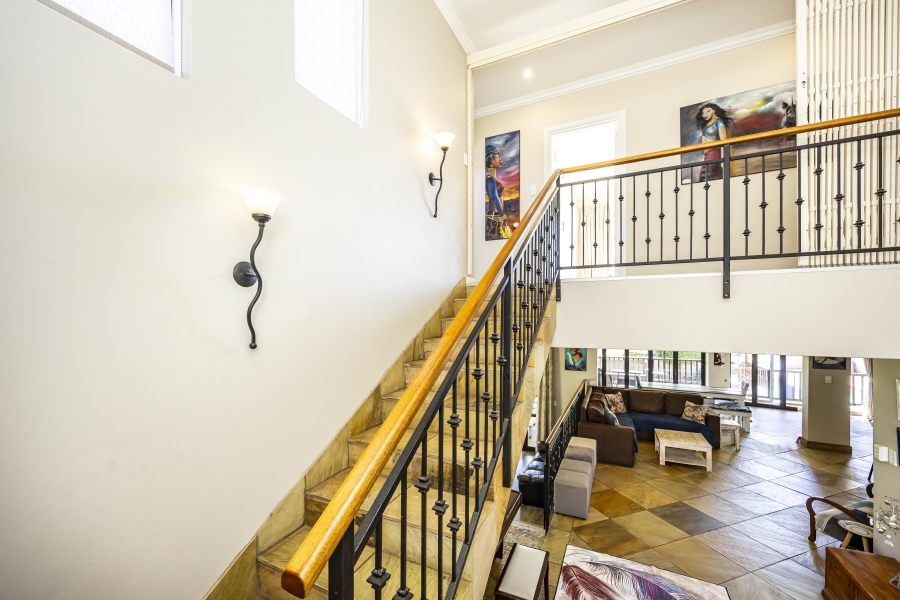 5 Bedroom Property for Sale in Beacon Bay Eastern Cape